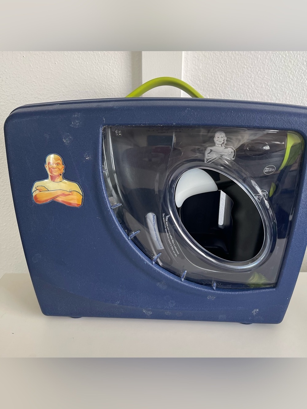Mr. Clean Auto Dry Pro-Series All-In-One Car Detail Kit Soap Carrying Case - Picture 8 of 8